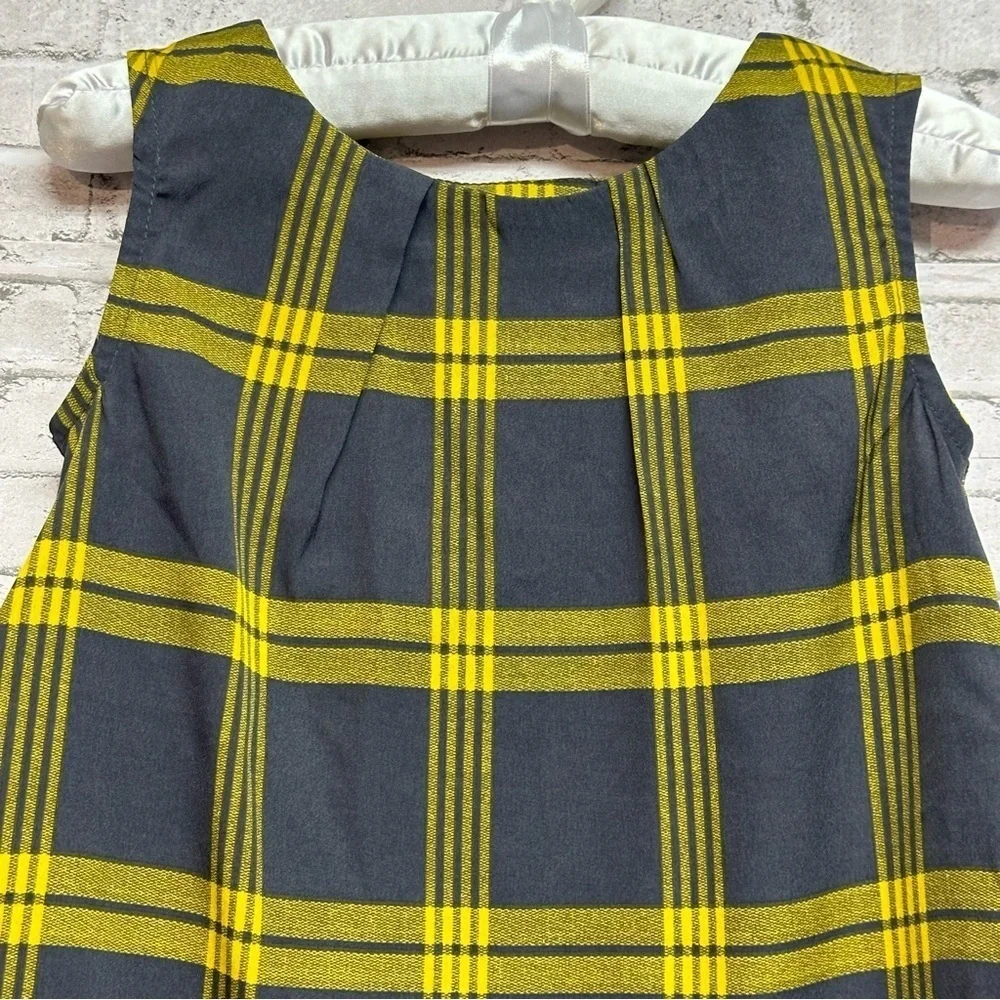 OLD NAVY Black Yellow Size 5T Sleeveless Plaid Toddler Kids Top